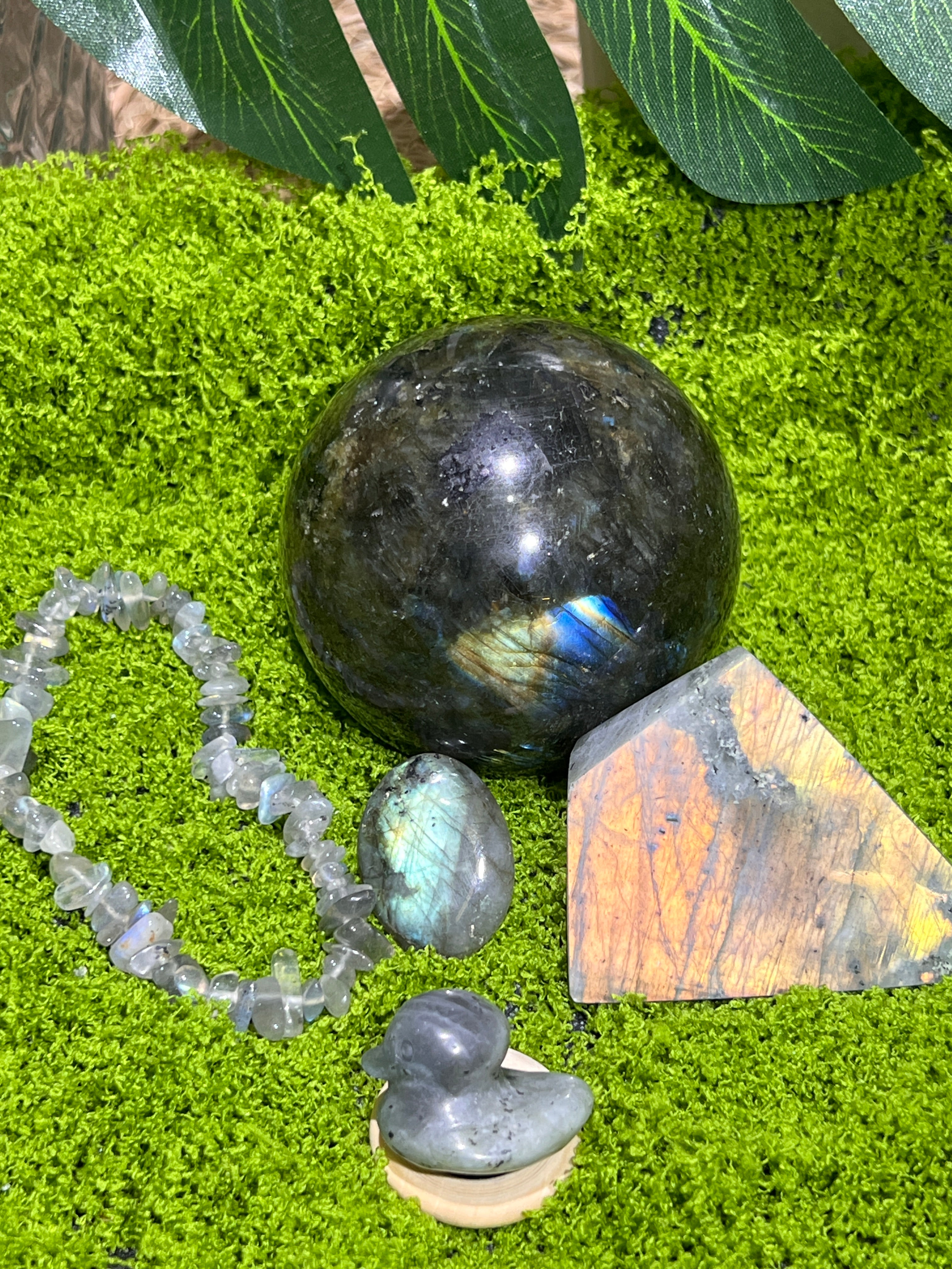 Crystal Bundle-Selected Crystals