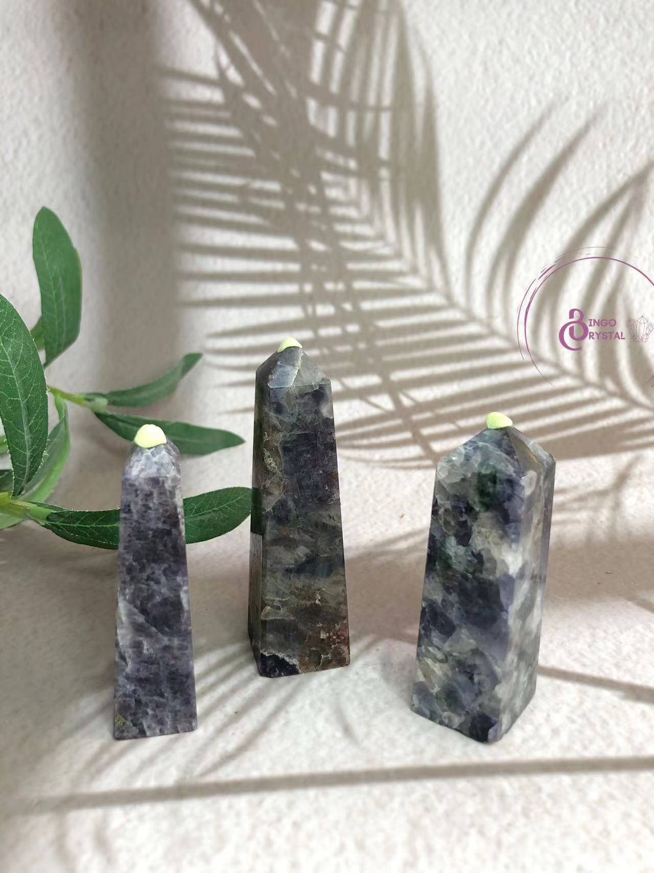 Iolite 10cm Towers